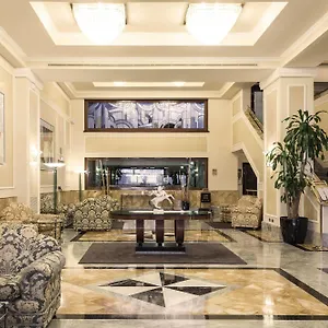 Doria Grand 4*, Milano Italien