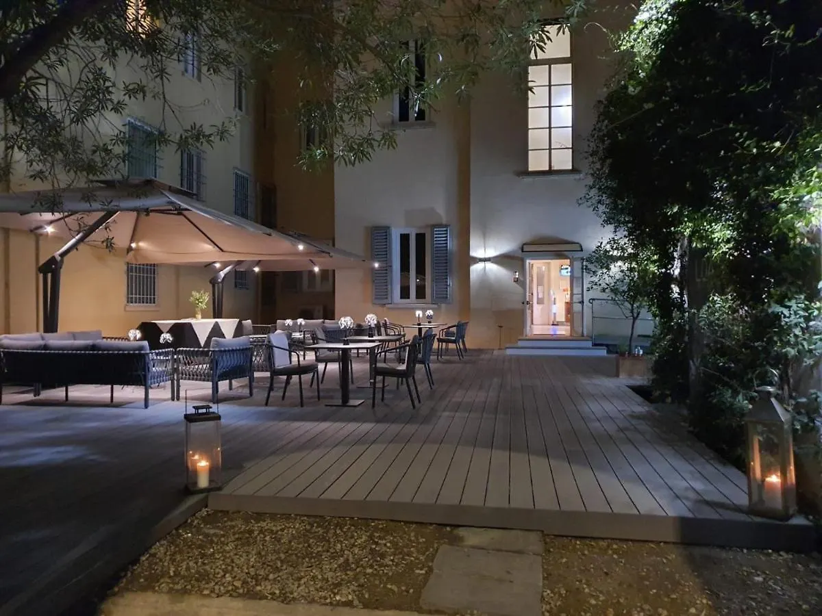 Hotel Lungarno Vespucci 50 Florence