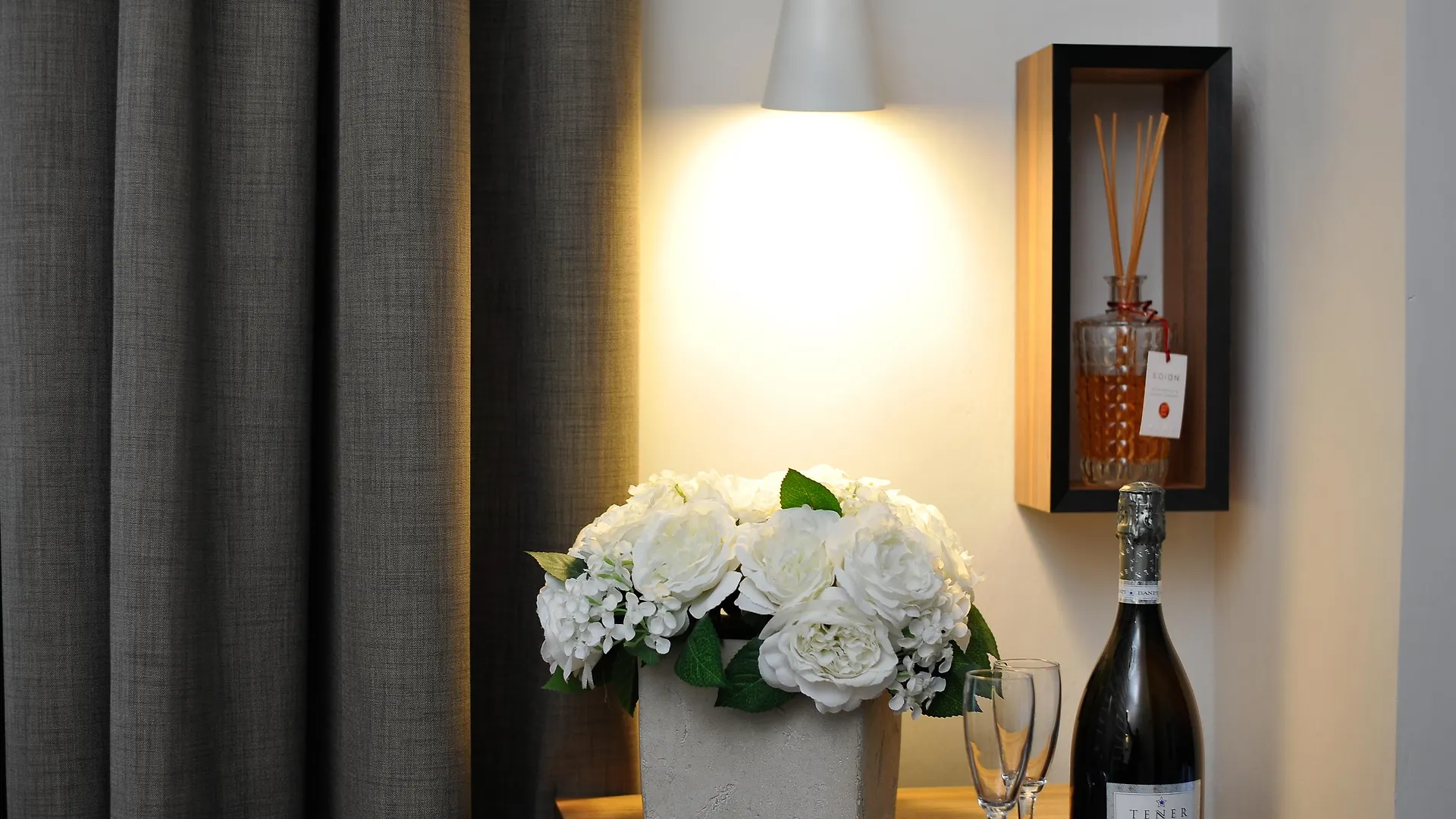 ****  Hotel Lungarno Vespucci 50 Firenze Olaszország