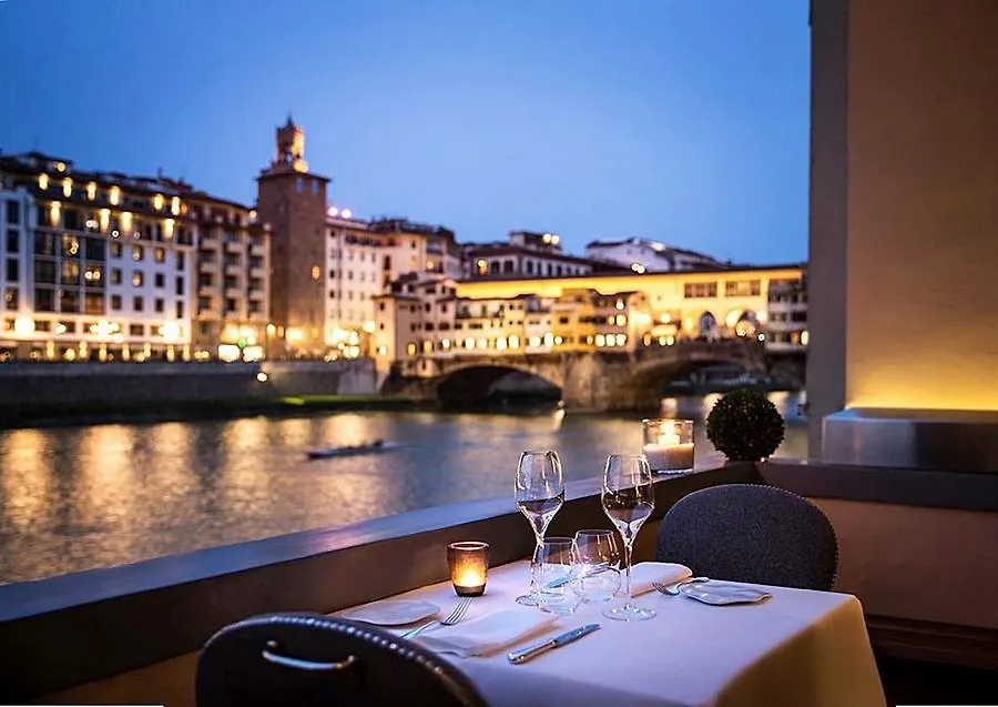 Hotel Lungarno Vespucci 50 Firenze Olaszország